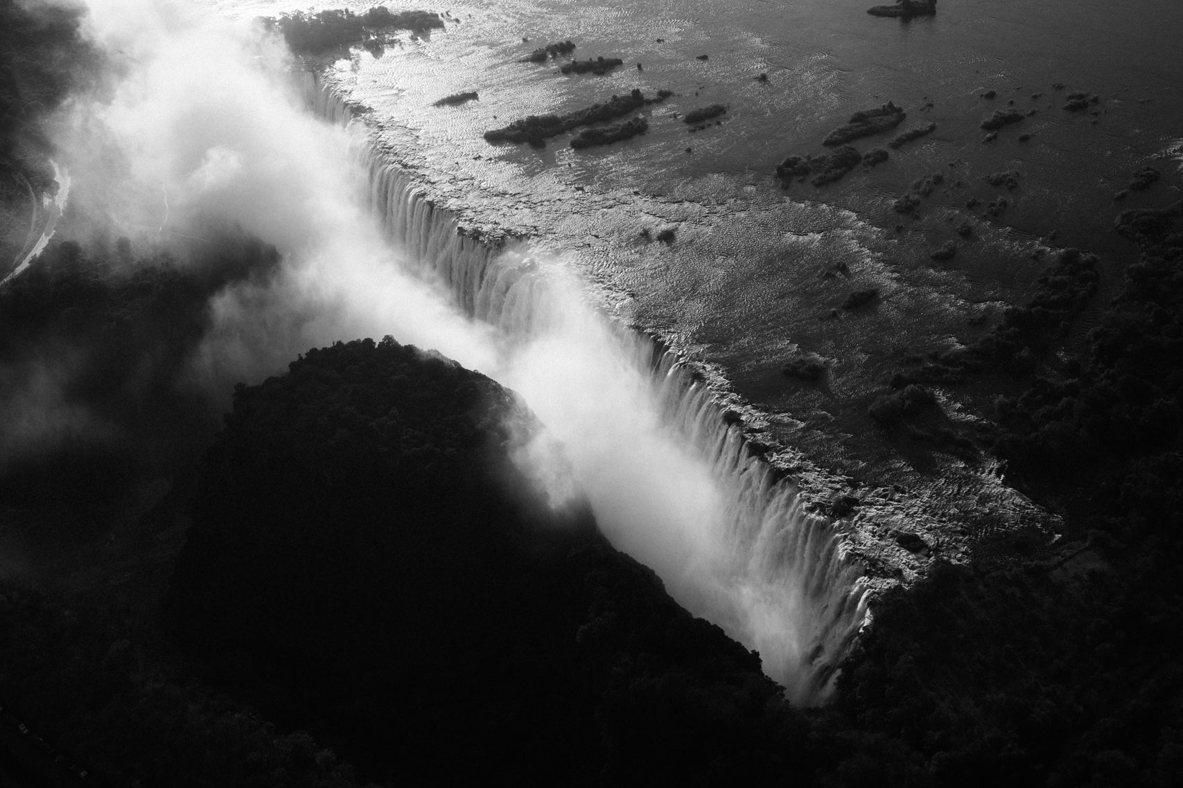 Black Water, White Mist