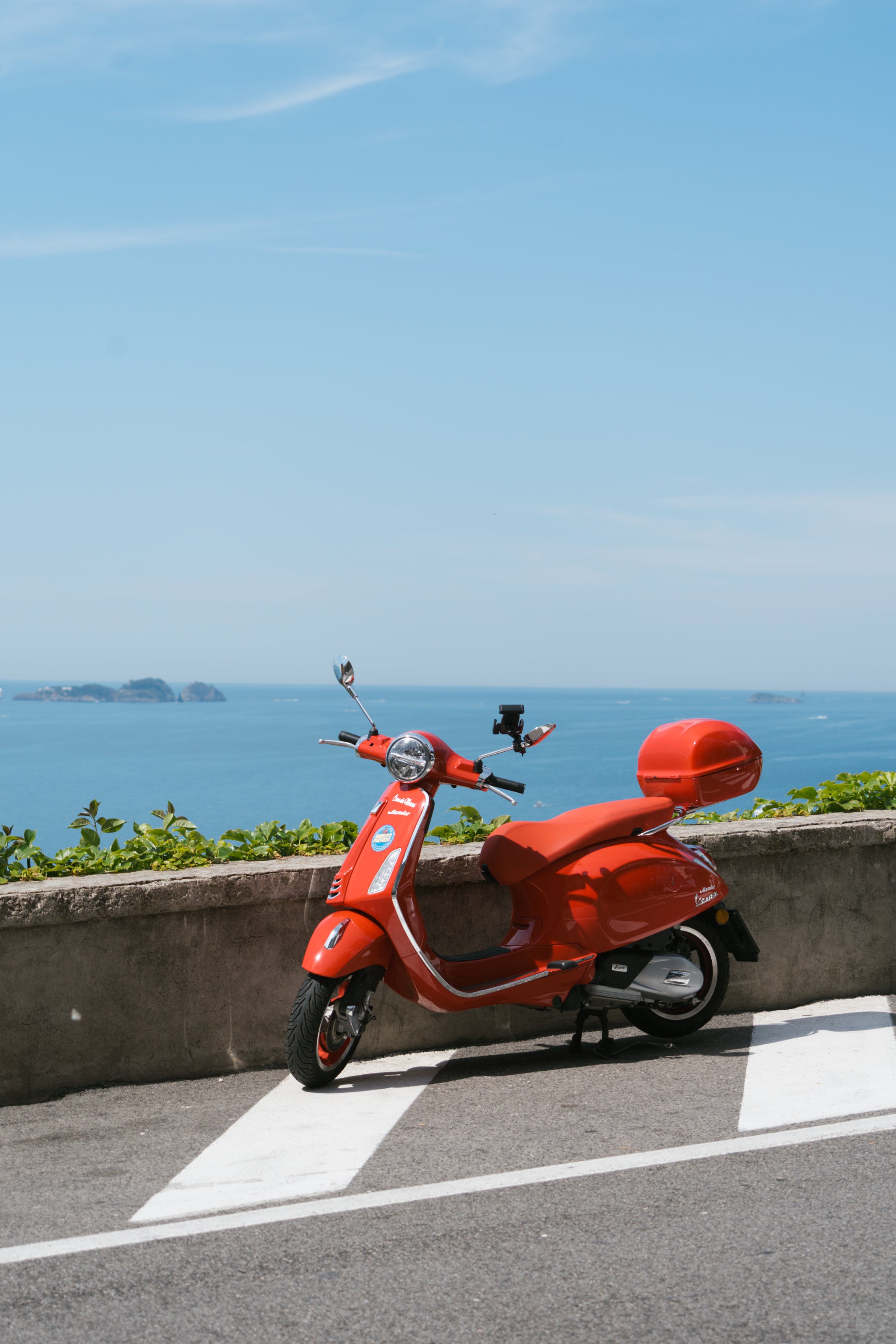 Red Vespa, Blue Horizon
